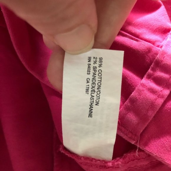 GAP Shorts - Picture 4 of 5